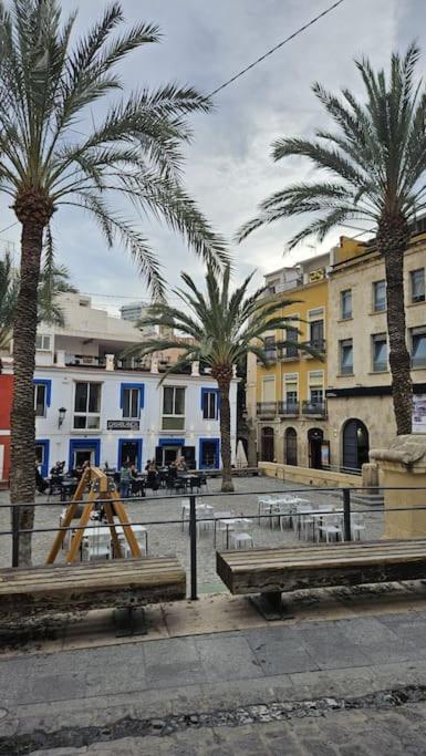 Your Nice Home In Alicante In The Historic Center! لقنت المظهر الخارجي الصورة
