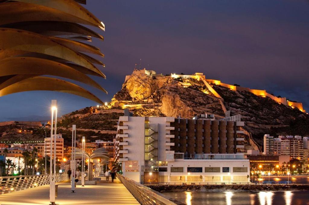 Your Nice Home In Alicante In The Historic Center! لقنت المظهر الخارجي الصورة