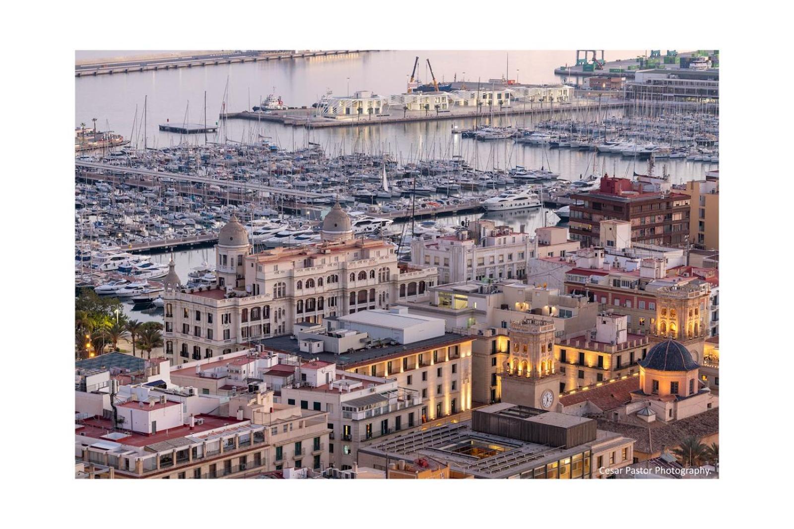 Your Nice Home In Alicante In The Historic Center! لقنت المظهر الخارجي الصورة